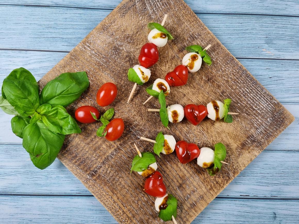 Vegetarische Valentins-Spiesschen