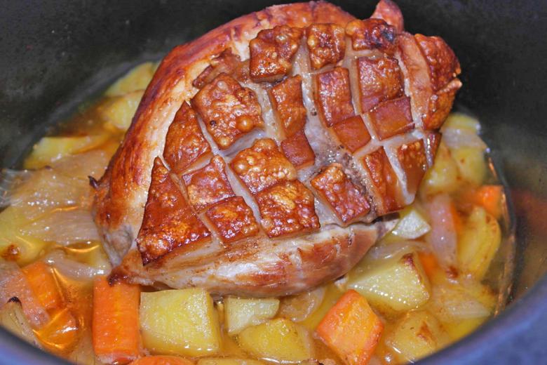 Schweinebraten mit Knusperkruste