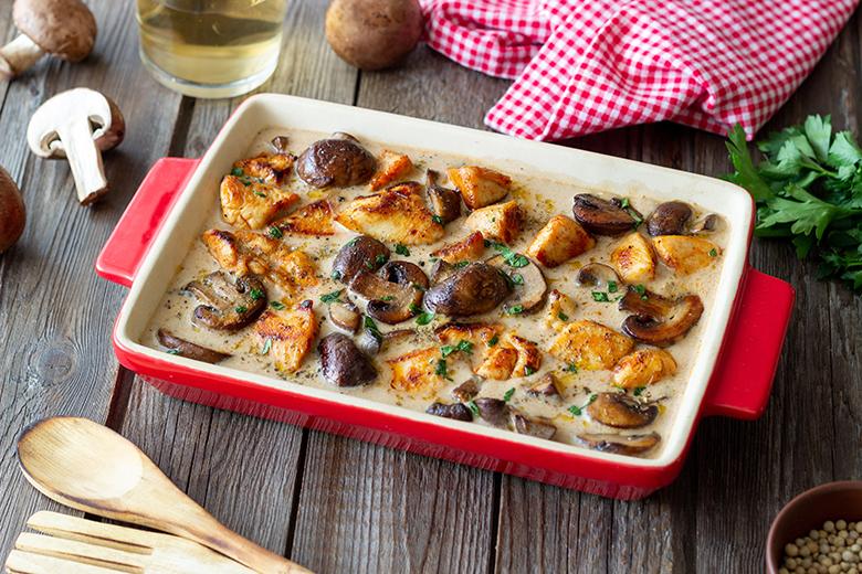 Gebratenes Poulet in Champignonsauce