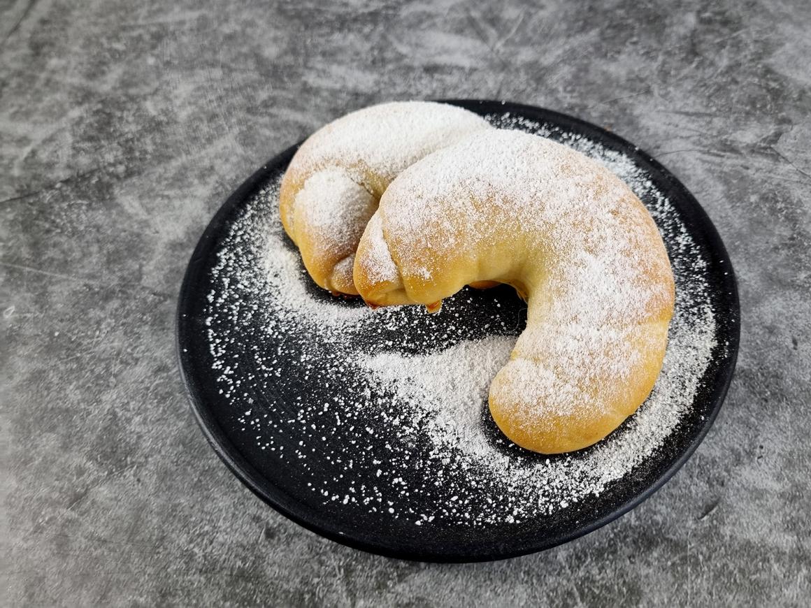 Gefülltes Kipferl