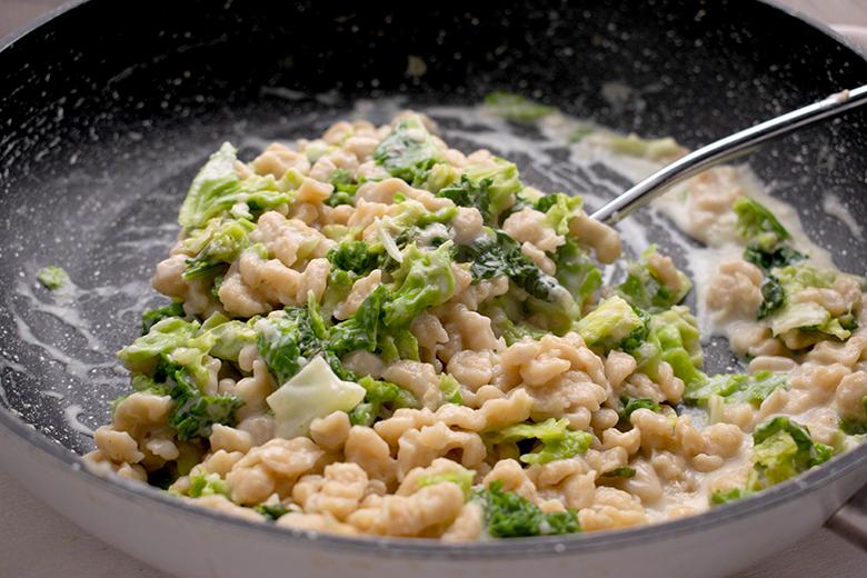 Quarkspätzle mit Wirsing
