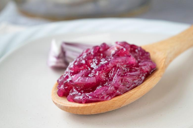 Rotweinzwiebeln-Chutney