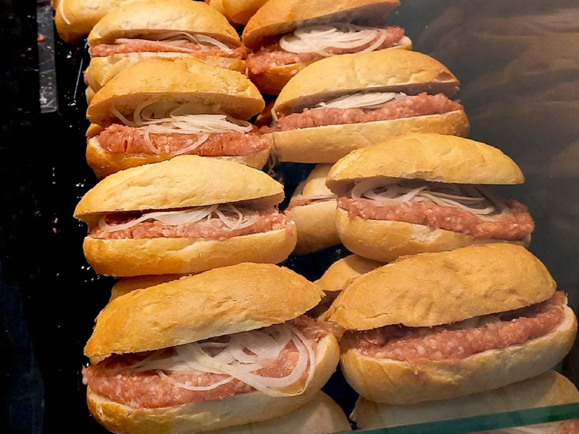 Hackfleisch-Weggli