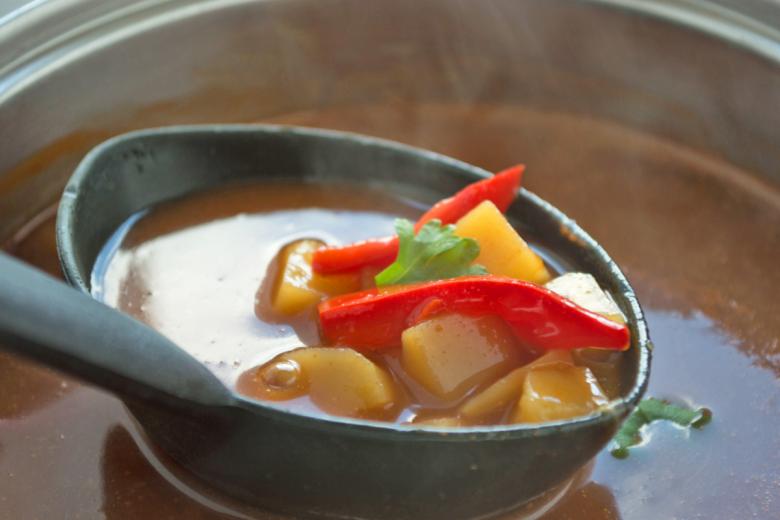 Kartoffelgulasch-Suppe