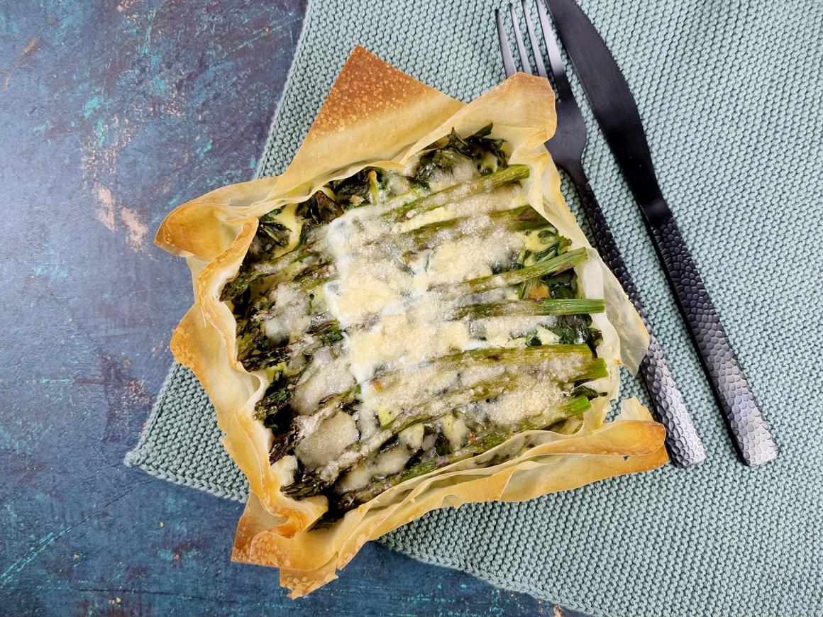 Spargel-Tarte mit Bärlauch