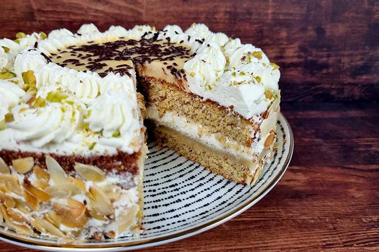 Marzipan-Eierlikör-Torte