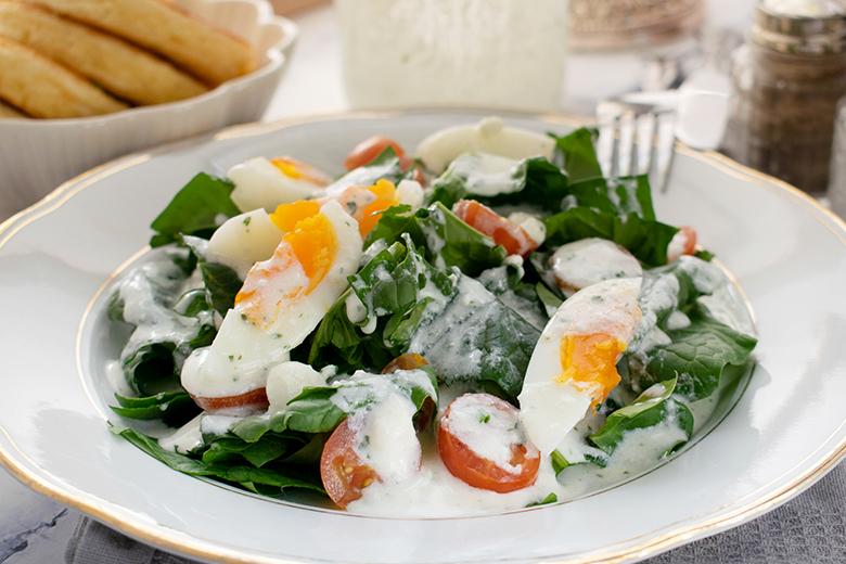 Spinat-Tomaten-Salat