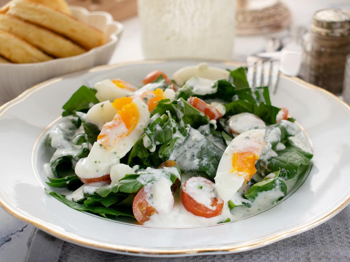 Spinat-Tomaten-Salat
