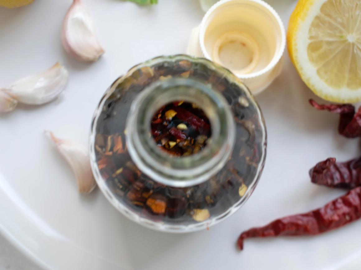 Asiatische Salatsauce