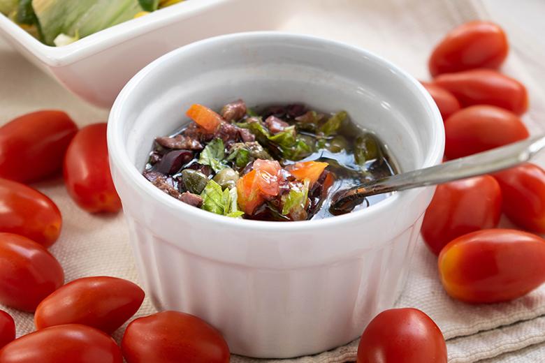 Oliven-Kapern-Vinaigrette