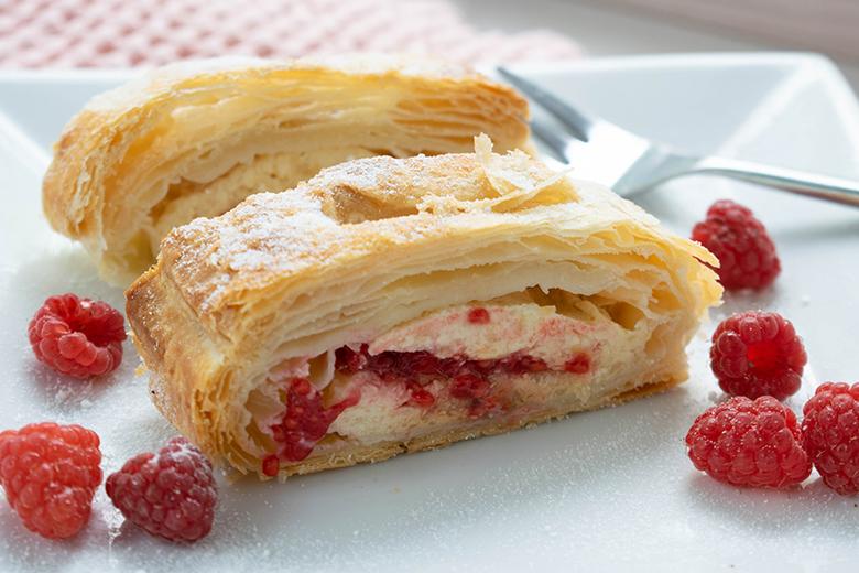 Quarkstrudel mit Himbeeren