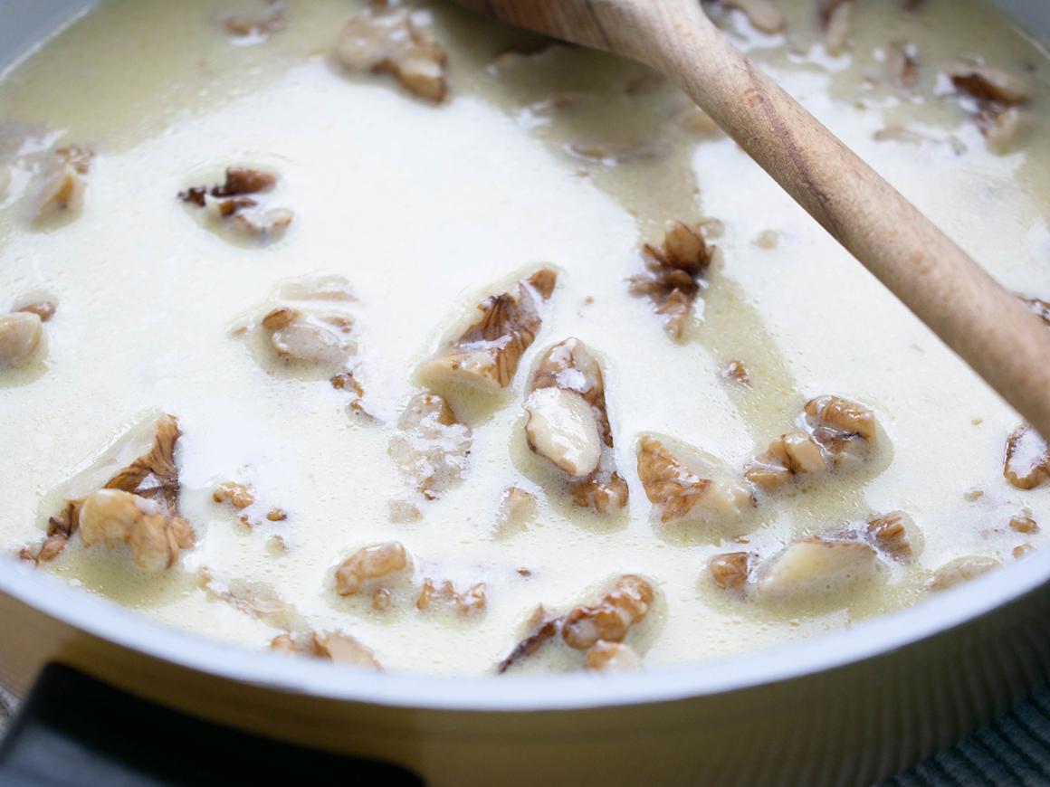 Gorgonzolasauce mit Baumnüsse