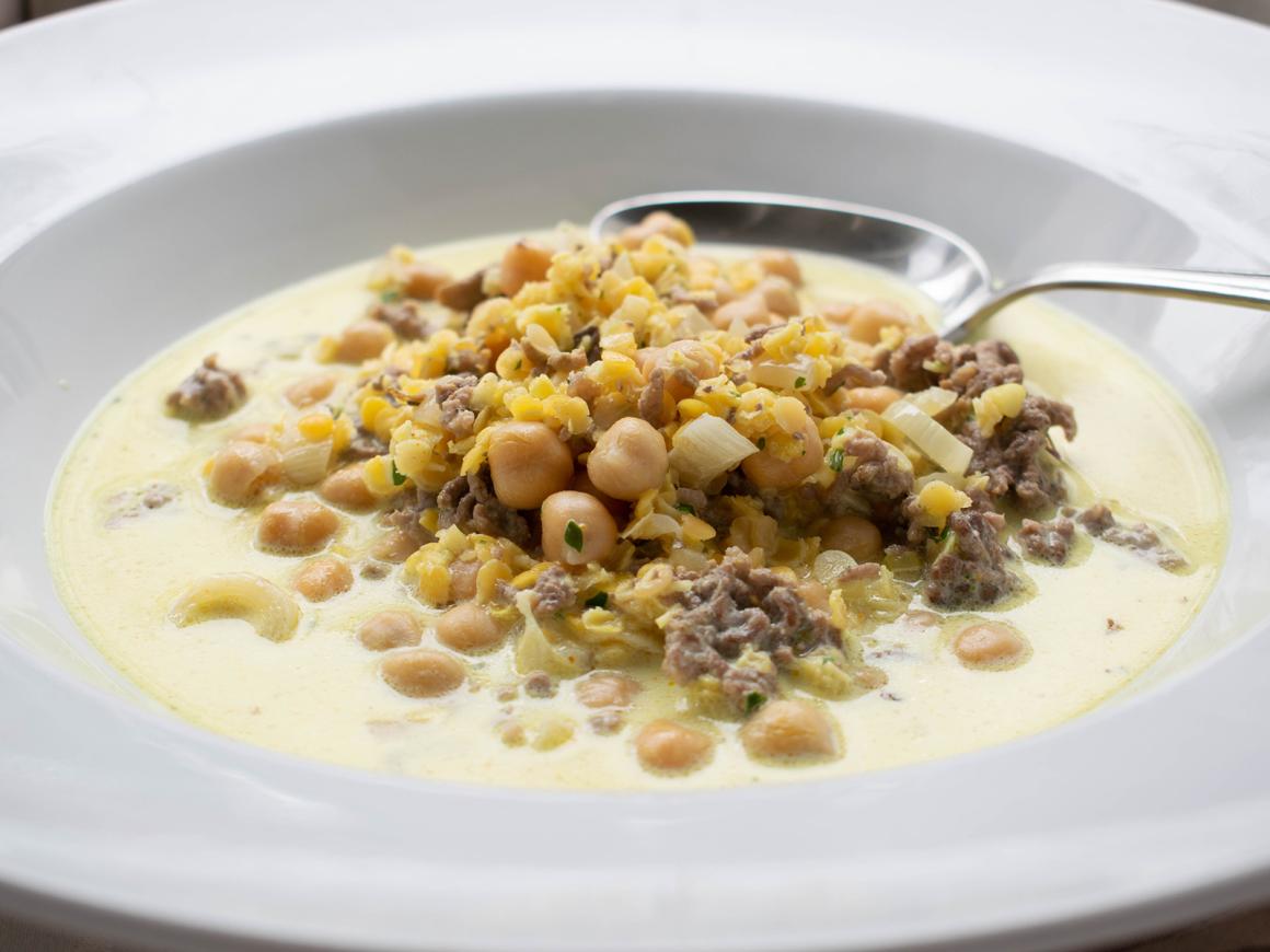 Linsen-Joghurt-Suppe