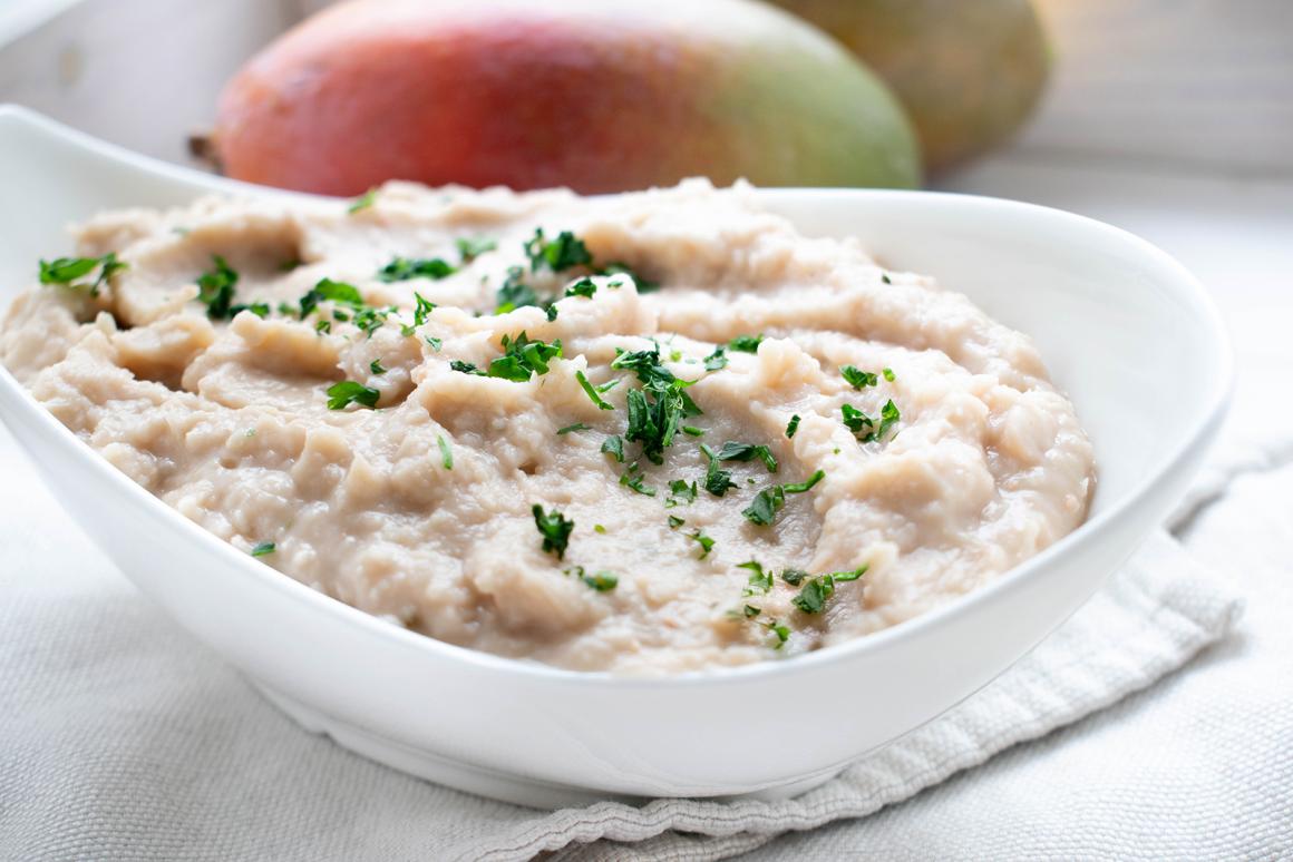 Hummus mit Mango