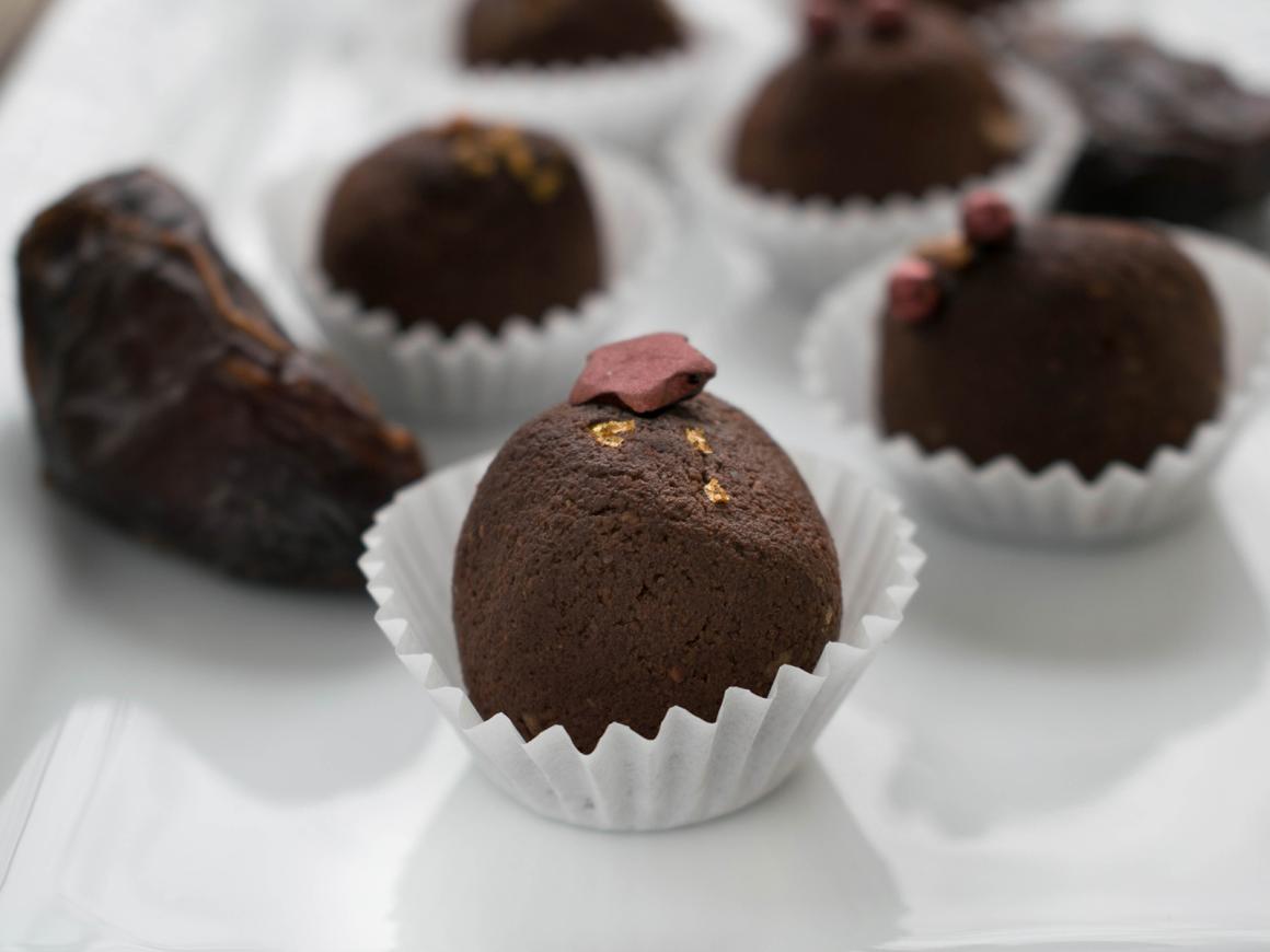 Erdmandel Bliss Balls