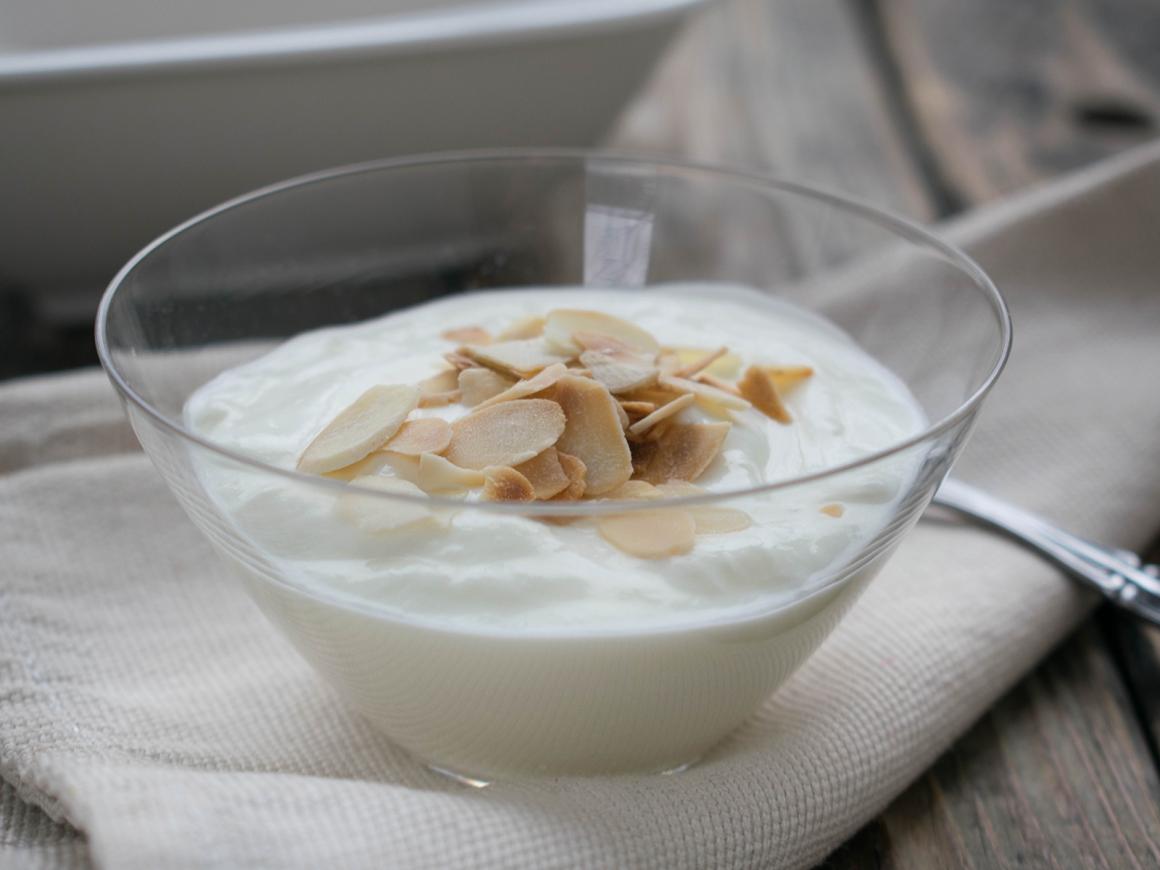 Schnelles Mandeljoghurt
