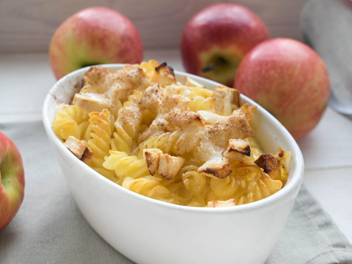 Apfel-Nudelkuchen