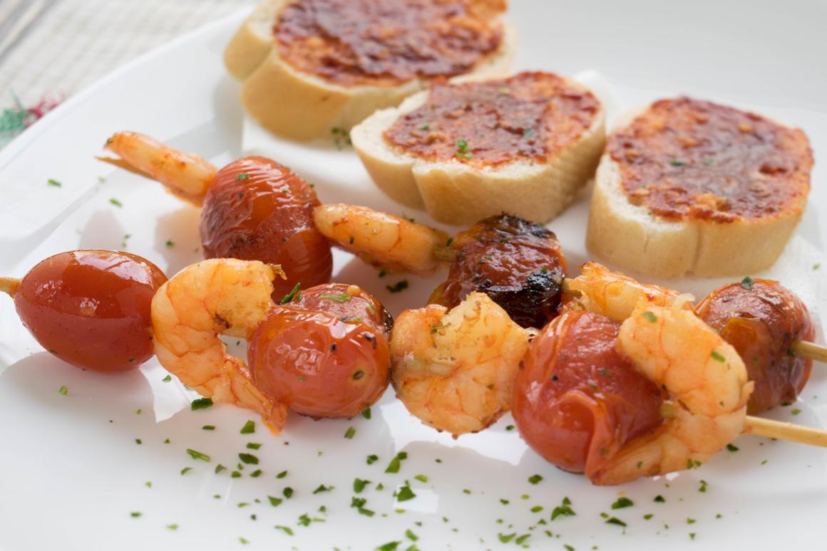 Crevettenspiessli an Chilisauce