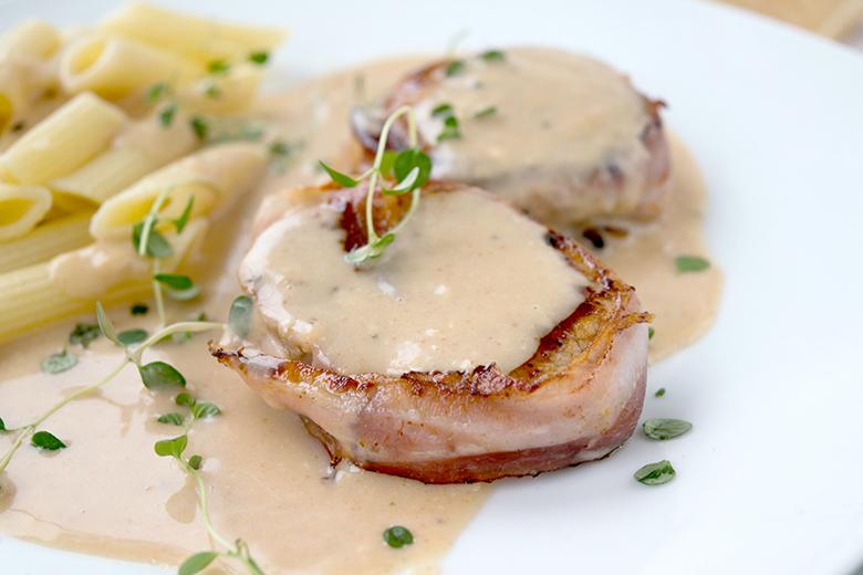 Schweinefilet an cremiger Rahmsauce