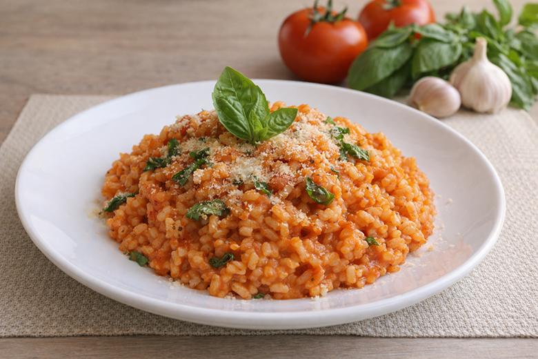 Risotto mit Tomaten und Knoblauch