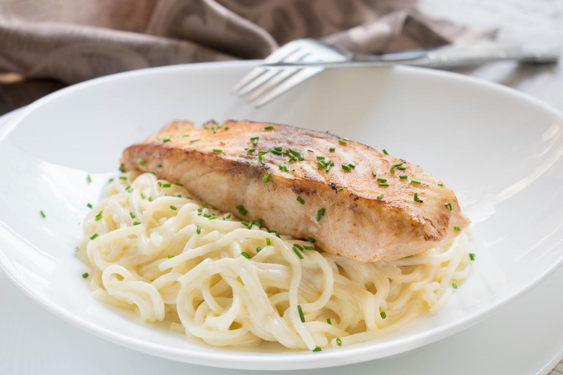 Spaghetti mit Lachs