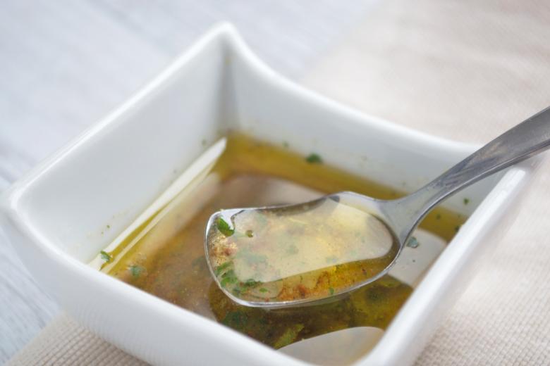 Salat mit Muskat/Balsamico-Sauce