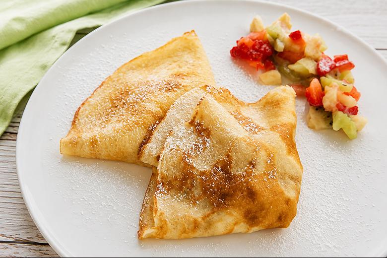 Crepes mit verschiedenen Früchten