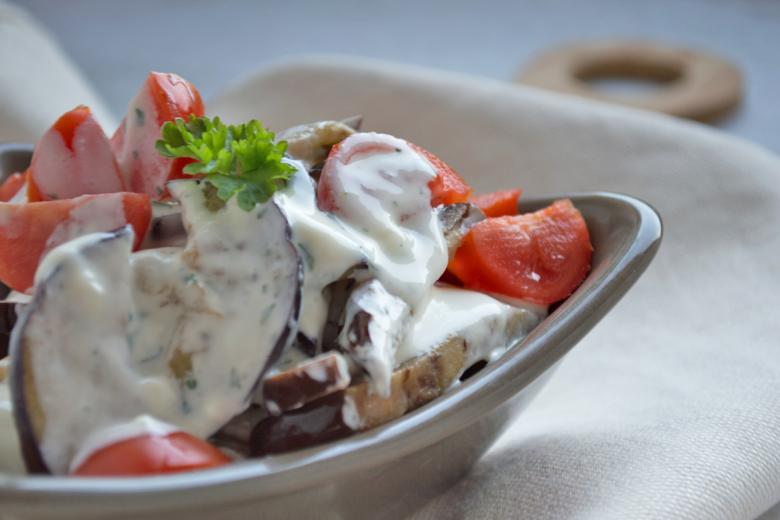 Grillierter Auberginen-Salat