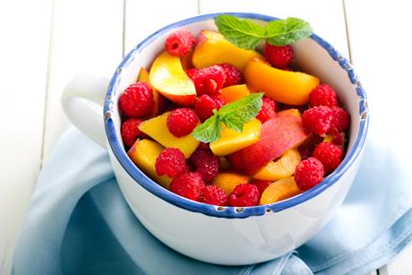 Himbeer-Pfirsich-Salat