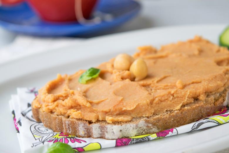 Vegane Teewurst mit Kichererbsen