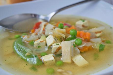 Asiatische Gemüsesuppe