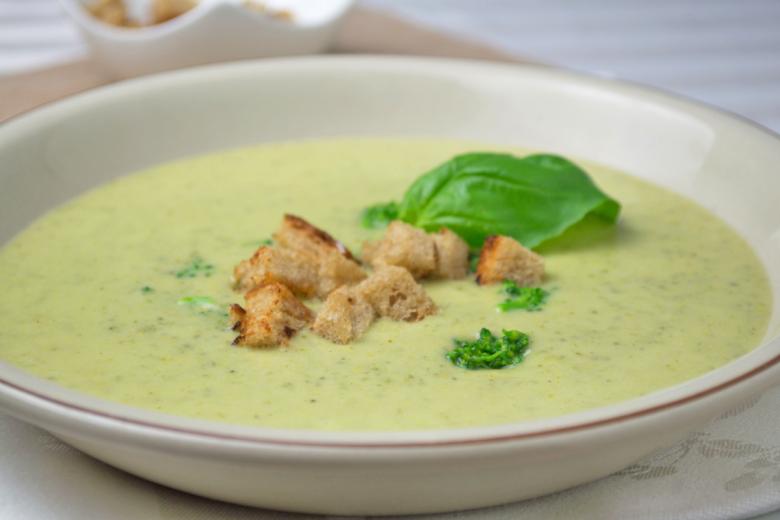 Cremesuppe mit Broccoli