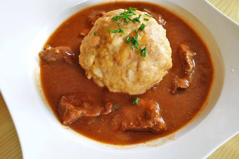 Traditionelles Gulasch