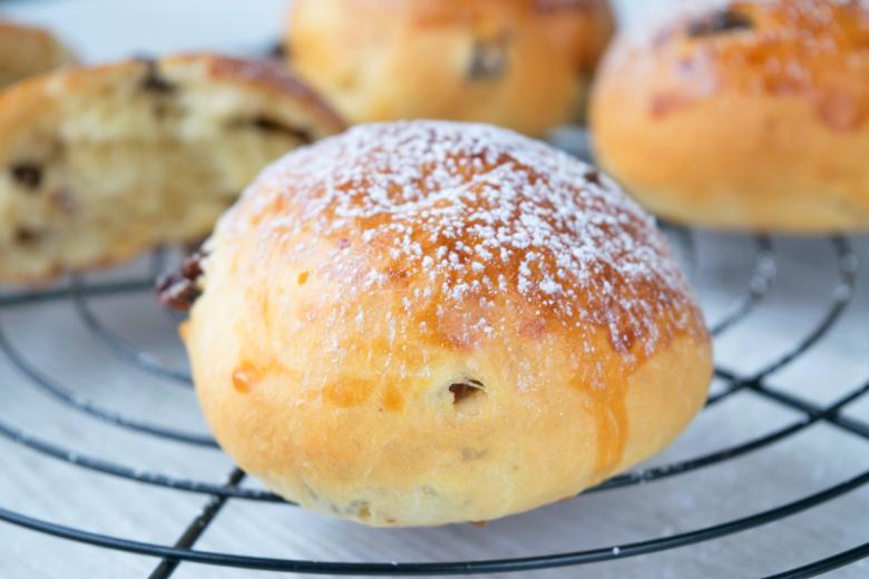 Rosinenbrötchen