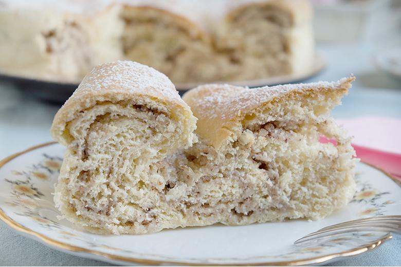 Russischer Nusskuchen