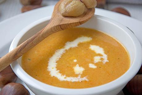 Kürbis-Maroni-Suppe
