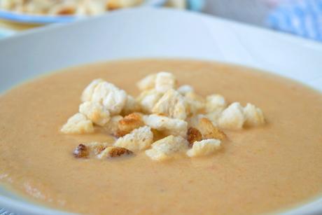 Rüeblisuppe mit Croutons