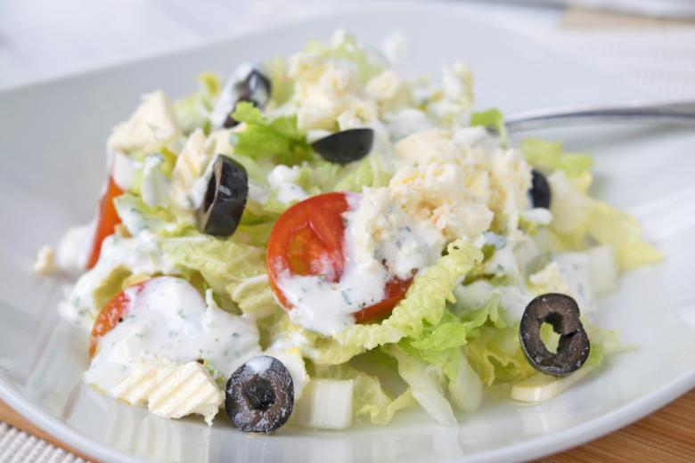 Zitronen-Feta-Salatsauce