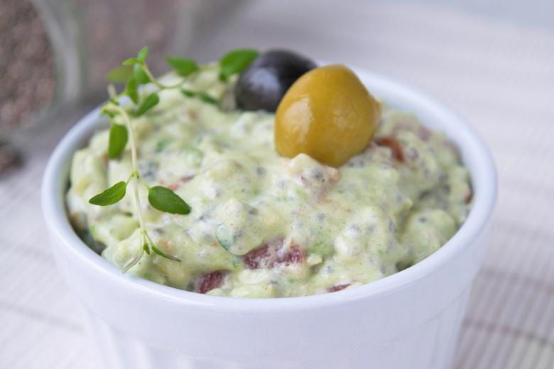 Avocadoaufstrich mit Chia Samen