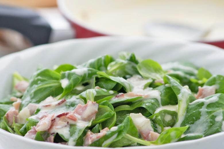 Feldsalat mit Rahm