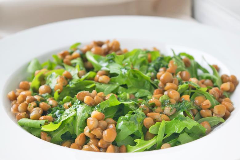 Salat mit Rucola & Linsen