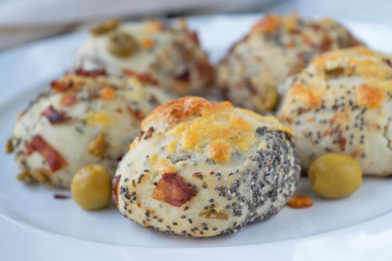 Chia Olivenbrötli mit Gouda