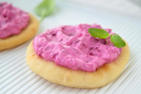 Schafskäse-Aufstrich mit Rote Beete