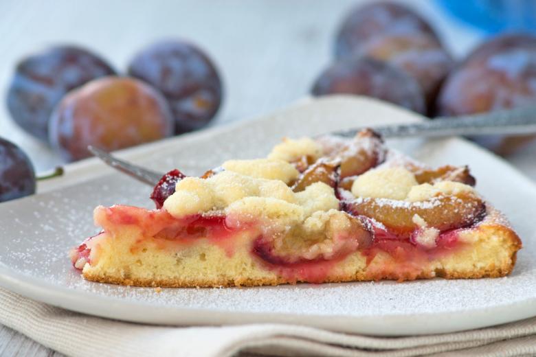 Apfel-Zwetschgen-Streuselkuchen