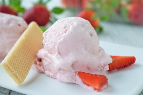 Erdbeer-Glace