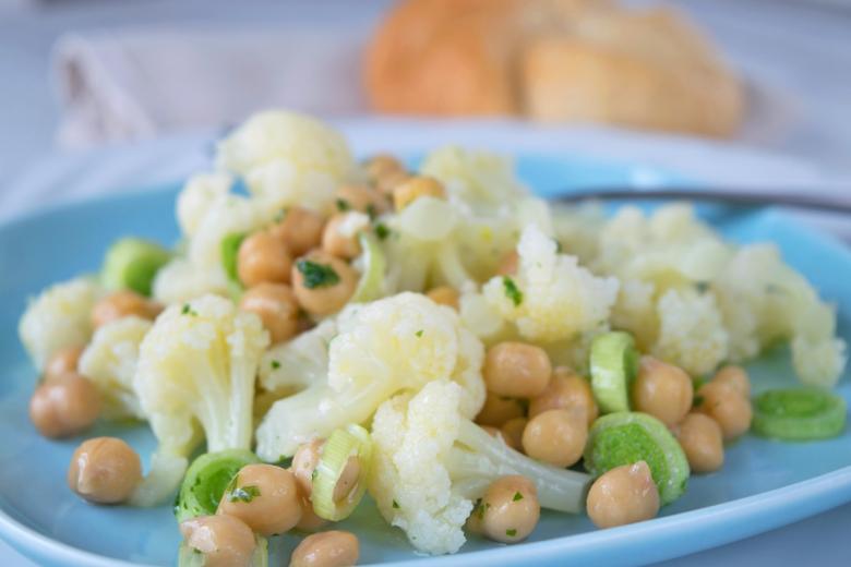 Blumenkohl-Kichererbsen-Salat