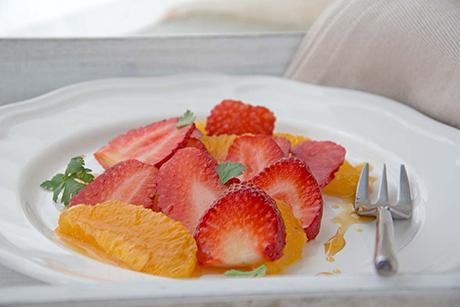 Orangen-Erdbeer-Carpaccio