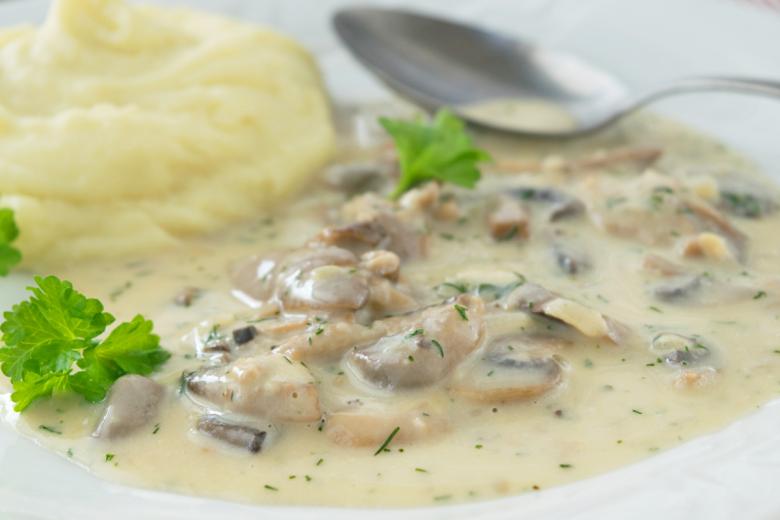 Herbstliches Kräuterrahm-Pilzragout