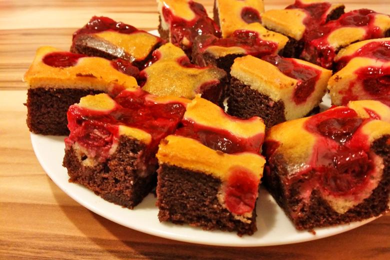 Schokoladen-Kirsch-Kuchen