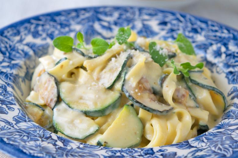 Linguine an Zucchetti-Limetten-Sauce